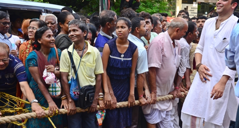 Mamata Banerjee joins Rath Yatra celebration in Kolkata 