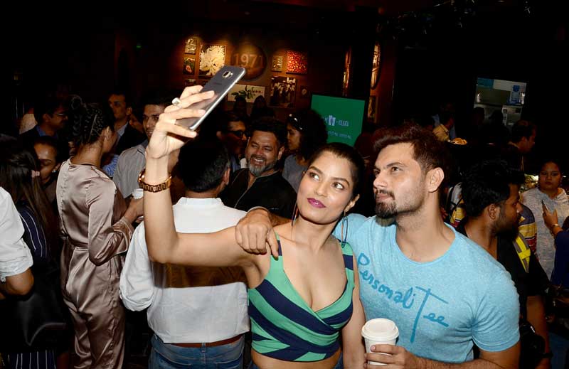 Starbucks opens its stores in Kolkata