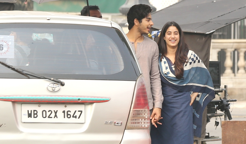 Janhvi Kapoor, Ishaan Khatter shoot at Victoria Memorial for Dhadak