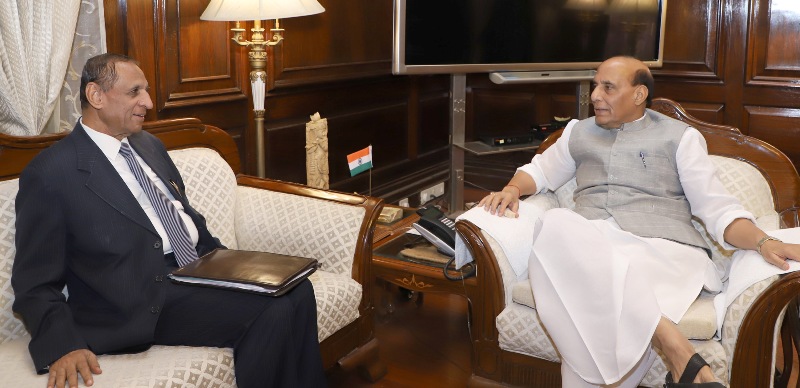 Vijay Goel calls on Rajnath Singh