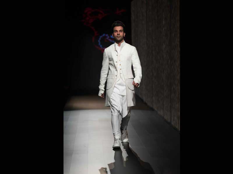 Rajkummar Rao glams up Lakme Fashion Week on Day 2