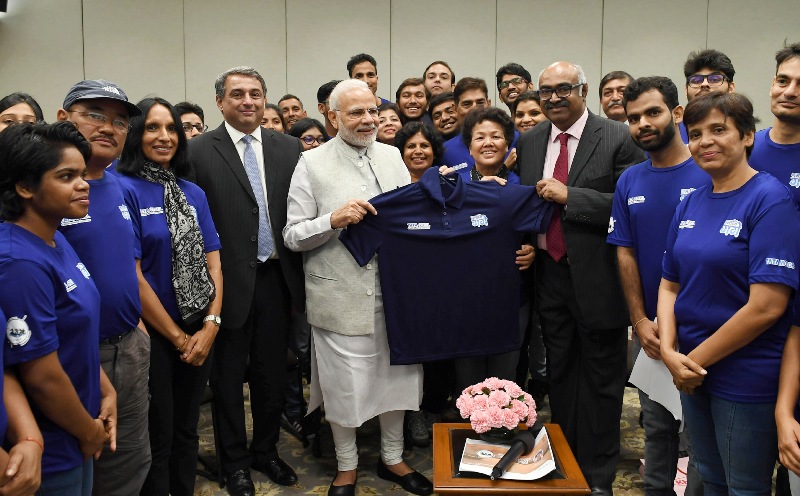 PM Modi meets participants of Misson Gange in New Delhi