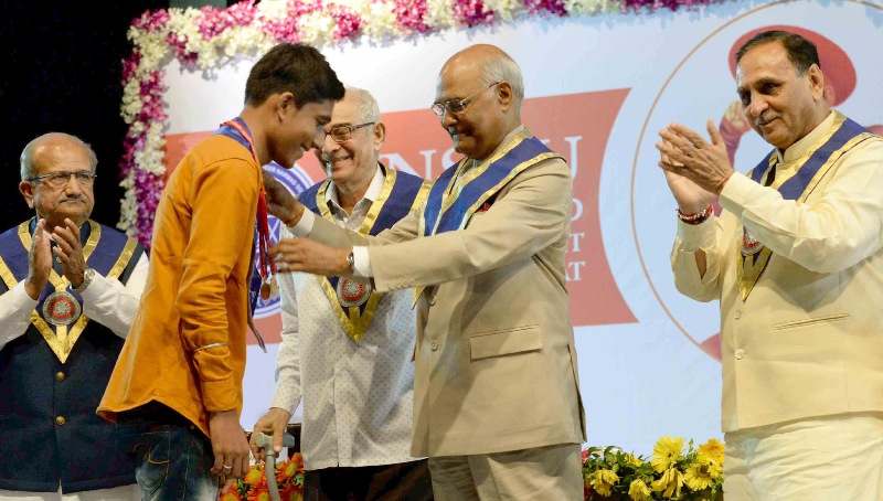  Kovind in Gujrat