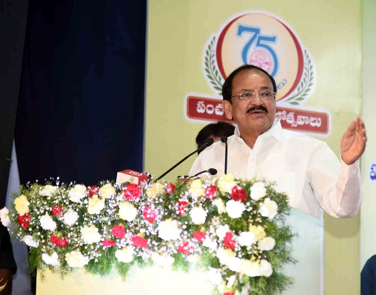 VP M. Venkaiah Naidu  in  Lucknow 
