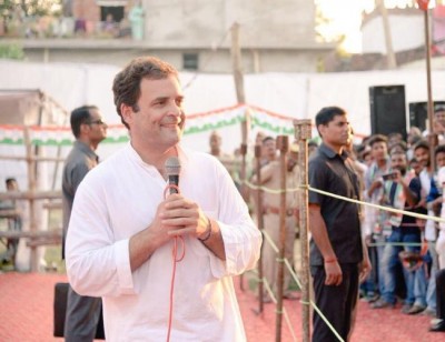 Rahul Gandhi congratulates Maj Gen V.D. Dogra for earning â€œIronmanâ€