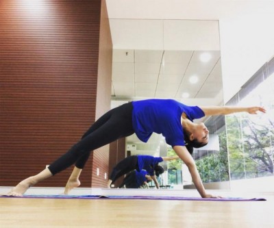Sunny Leone shares her 'feel good stretch' on social media