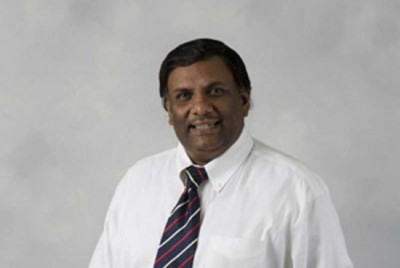 Indian origin professor in US accused of using students as 'servants'
