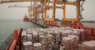 UN ceasefire monitoring chief tours Yemeni port of Hudaydah