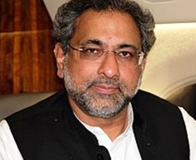 Pakistan PM Shahid Khaqan Abbasi reaches UK to attend 25th Commonwealth Heads of Government Meeting (CHOGM) 2018 