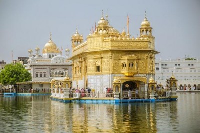 Doormats, rugs with image of Golden Temple 'sold' on Amazon, triggers outrage 