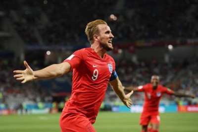 Kane strikes twice as England beat Tunisia 2-1