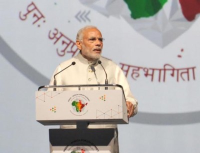 PM Modi unveils  housing and urban development projects in Maharashtra