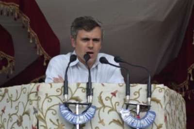 Omar Abdullah feels Supreme Court should  check computer snooping authority given to agencies 