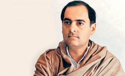 Withdraw Rajiv Gandhi's Bharat Ratna: Delhi Assembly