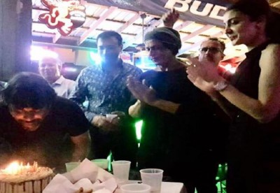 SRK,Anushka Sharma celebrate Madhavan's birthday