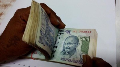 Indians' money in Swiss Bank rise 50% to over Rs 7,000 crore 