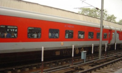 Madhya Pradesh: Rajdhani coaches derailed as truck hits 