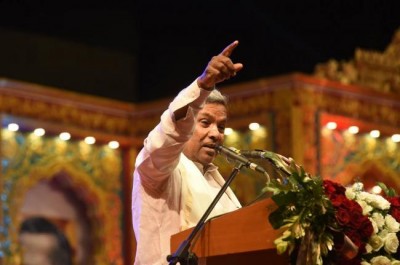 Siddaramaiah takes dig at Yogi Adityanath over BJP's by-poll defeat in UP