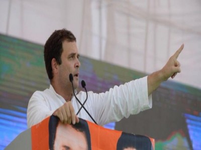 Rahul Gandhi criticises PM Narendra Modi and his government over CBI conflict and Alok Verma's removal