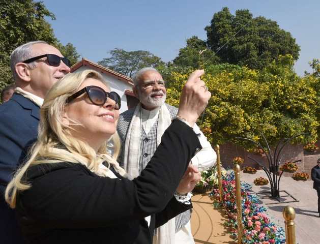 Netanyahu visits Sabarmati Ashram