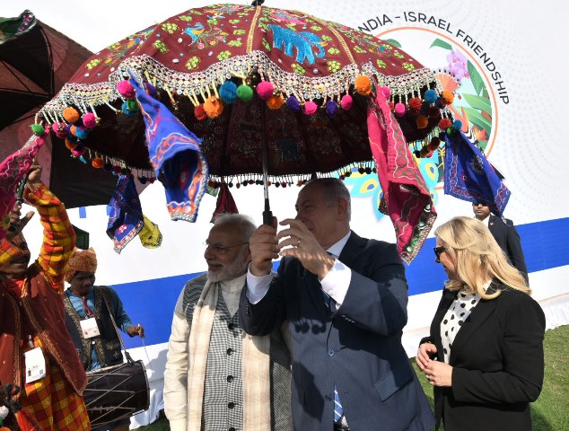 Netanyahu visits Sabarmati Ashram