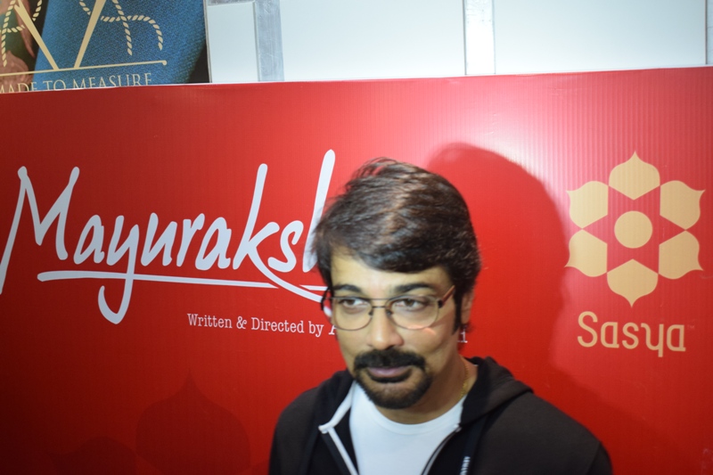  Prosenjit visits Sasya store to promote film
