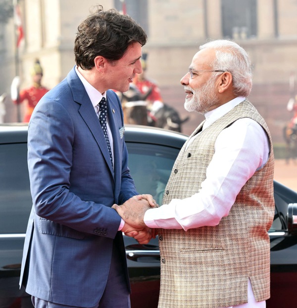 Justin Trudeau, Narendra Modi meet in Delhi, pay tribute at Rajghat