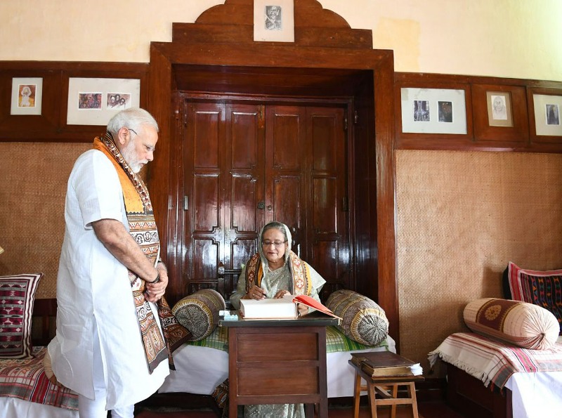 Modi-Mamata-Hasina share stage at Visva Bharati events 