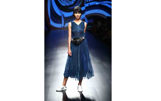 Bollywood actress Taapsee Pannu sizzles LFW ramp