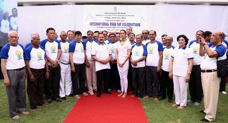 Modi leads International Yoga Day as ministers join him in performing yoga