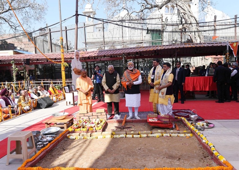 PM Modi lays foundation stone of approach road to Viswanath Temple