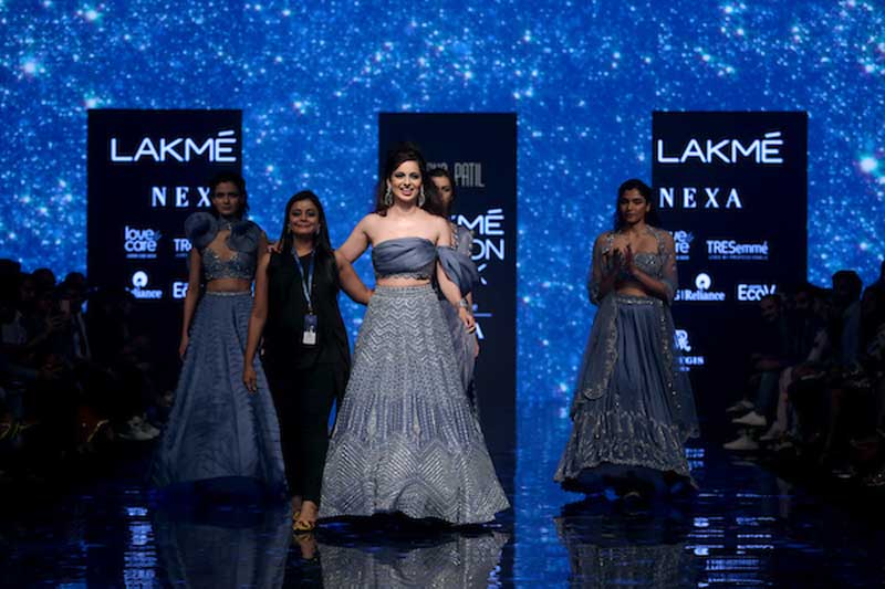 Malaika Arora, Kangana Ranaut, Shilpa Shetty Kundra shine in Lakme Fashion Week