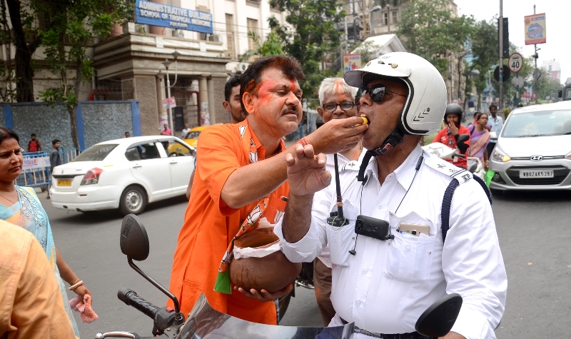 BJP celebrates victory in Kolkata
