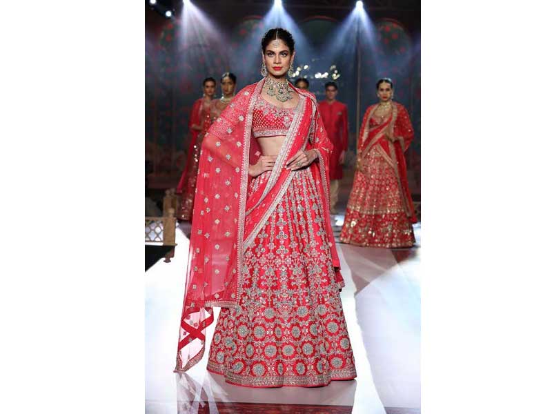 Anita Dongre's Shaadi by Marriott show sweeps Kolkatans at Westin Rajarhat 