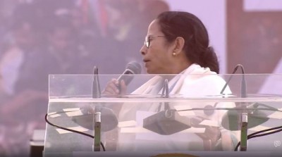 National Voter's Day: Mamata Banerjee urges young votes to exercise their franchise during upcoming polls