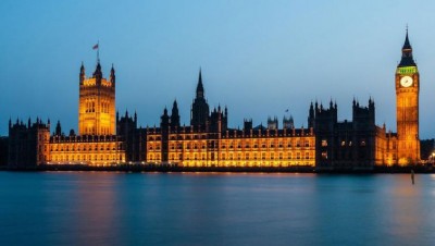 400,000 sign petition urging UK govt to remain in European Union