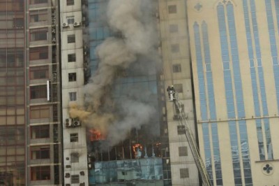 Bangladesh building fire: Death toll touches 25