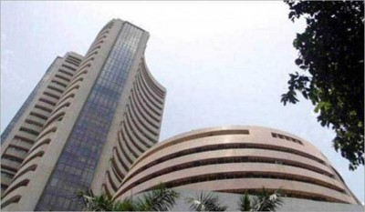 Sensex down by 323.82 pts