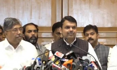 Devendra Fadnavis now calls himself as 'Maharashtra Sevak' in his Twitter biography