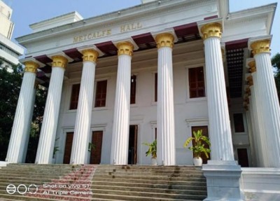 KIFF film poster exhibition takes cine-goers to yesterday once more