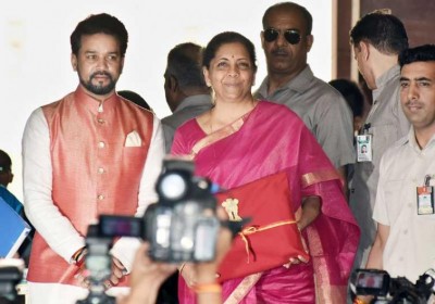 Public Sector Banks  proposed to be provided Rs 70,000 crore capital to boost credit