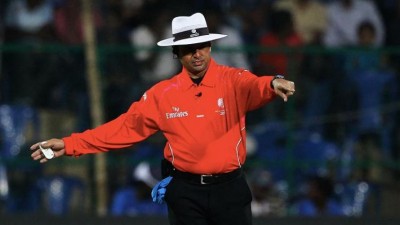 ICC congratulates Aleem Dar on completing 200 ODIs