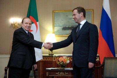 Algeria's Bouteflika decides to quit presidential election