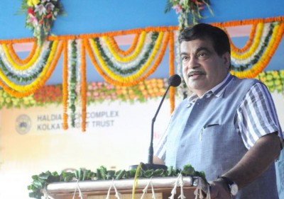 Anything can happen in cricket and politics, says Nitin Gadkari