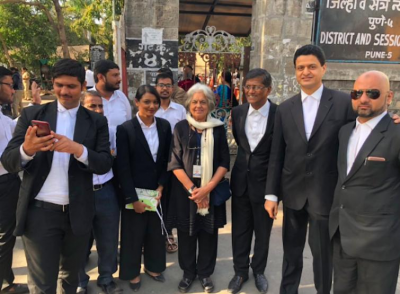 Advocate Indira Jaising objects to attorney-general referring to her as Anand Grover's wife in court