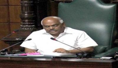 K'taka Speaker disqualifies 3 rebel MLAs responsible for bringing down govt