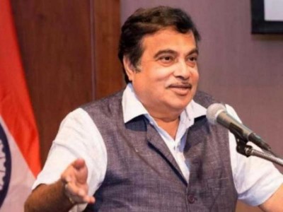 PM Narendra Modi wishes Nitin Gadkari on his 62nd birthday, calls him a 'good organiser' 