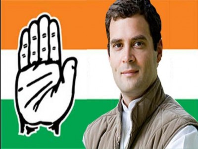 Congress begins Satyagraha against CAA at Rajghat in Delhi, Manmohan Singh, Rahul read out Preamble to the Constitution