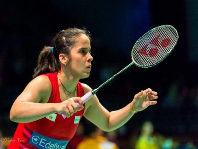 Saina cruises into semis, Sindhu & Srikanth crash out of Indonesia Masters