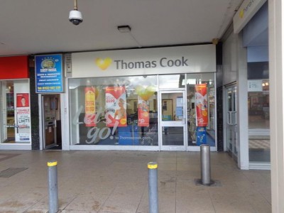 Tour operator Thomas Cook collapses 